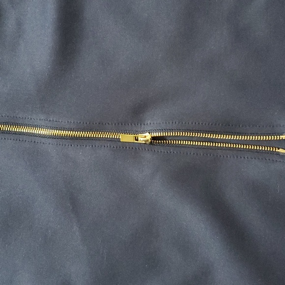 🆕️ NAVY WOMEN'S DRESS - Picture 4 of 9